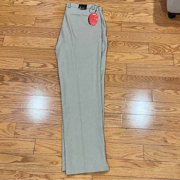 NEW Greg Norman Men's ML75 Microfiber Ultimate 5-Pocket Pants Sz 36 Beige Golf - Picture 1 of 14